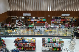صنایع ریتون شاپ تولیدکننده یخچال های قنادی و فروشگاهی