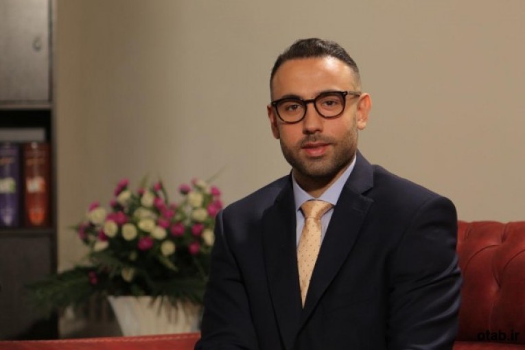 سروش سلامیان بهترین وکیل در تهران 09121860361