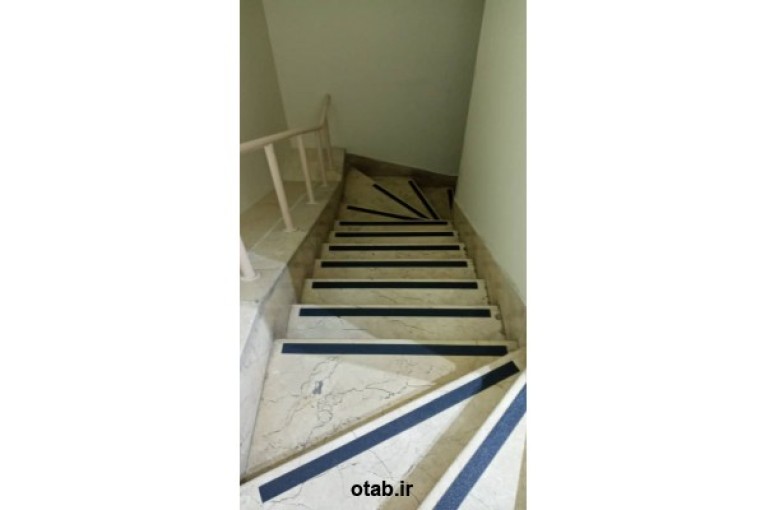 ترمز پله ارزان 09127793956