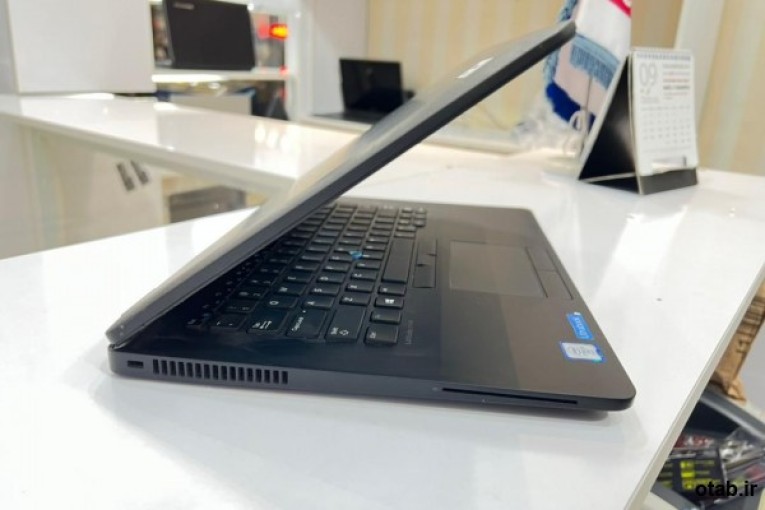 DELL  inspiron 3585  RYZEN 3 2200u 8GB RAM  256gb ssd  2GB GRAPHIC AMD RADEON  14 inch HD  لمسی  همراه با جعبه  اوپن باکس 